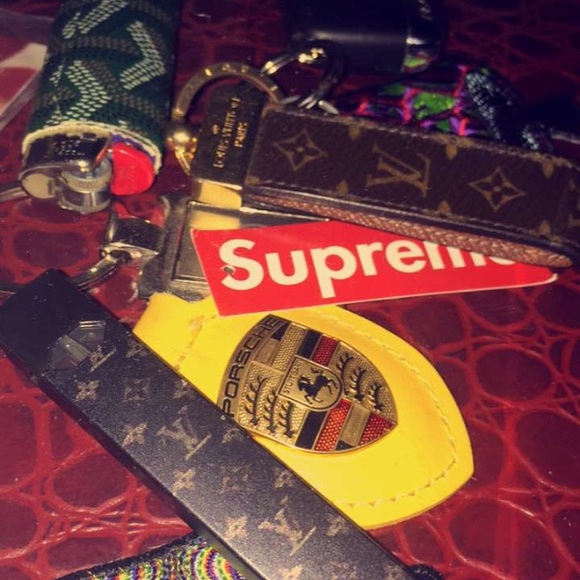 supremestu